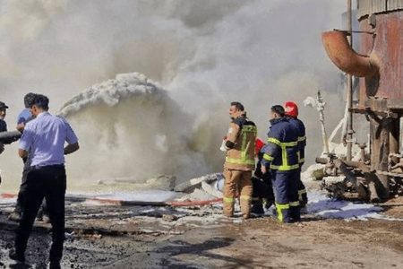 پیکر کارگر مفقود در حادثه آتش‌سوزی پالایشگاه نفت ایوانکی پیدا شد