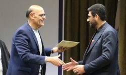 آیین تکریم و معارفه رئیس دانشگاه آزاد اسلامی استان سمنان برگزار شد