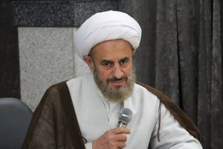 خدمت به مردم مهم‌ترین معیار انقلابی‌بودن است