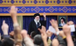 در مقابل جنگ نرم دشمن بی‌تفاوت نباشیم
