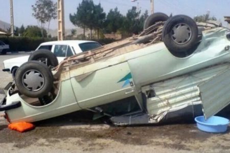 واژگونی مرگبار وانت پیکان در محور دامغان-سمنان